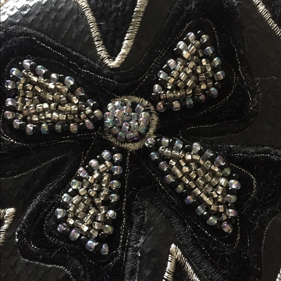 Vintage Sweater - Picture 3 of 7